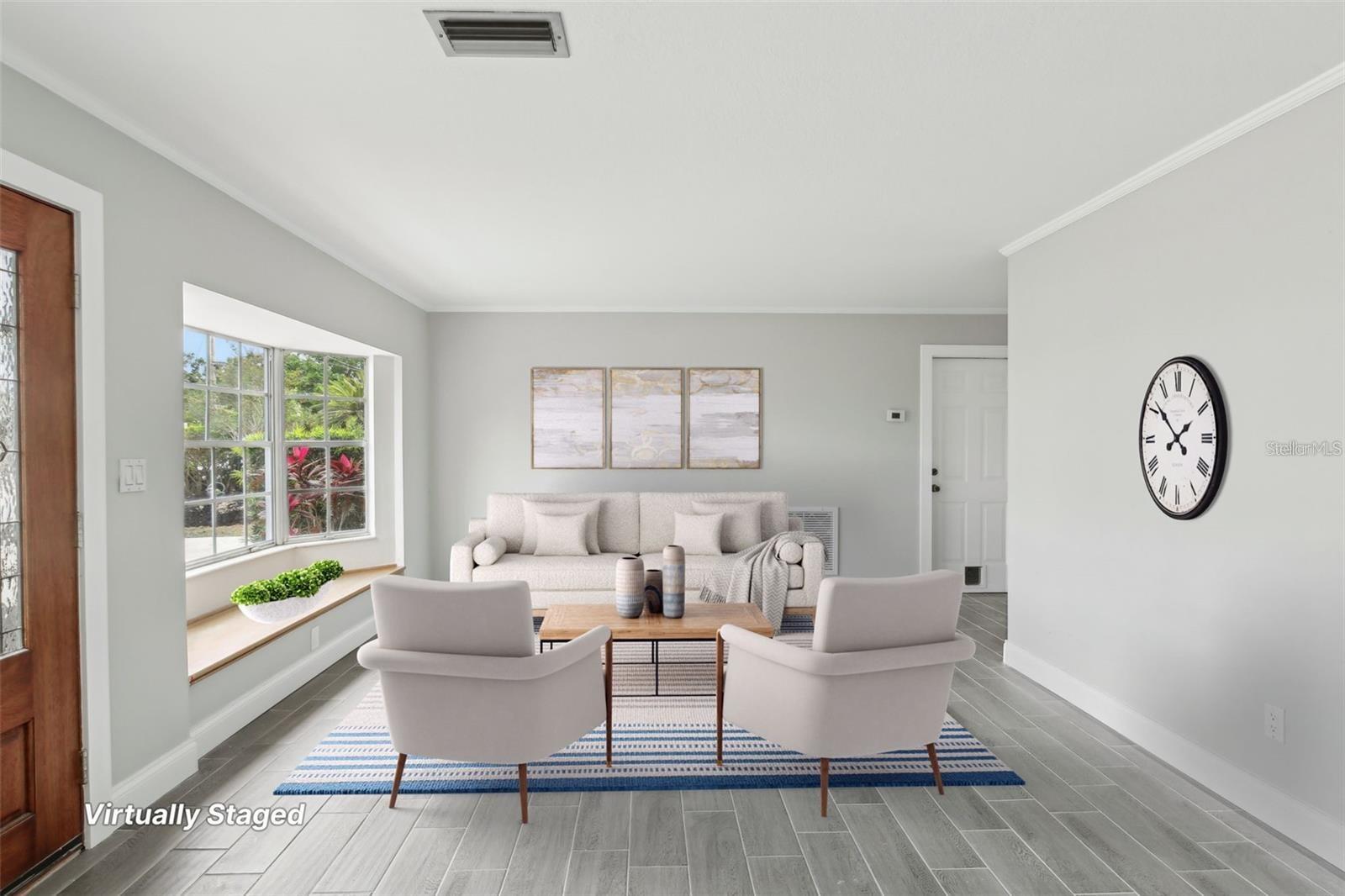 Listing photo id 1 for 8706 Elmwood Lane