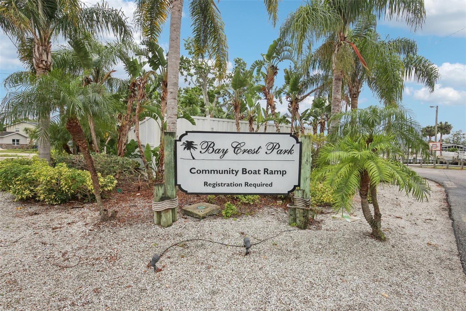 Listing photo id 31 for 8706 Elmwood Lane