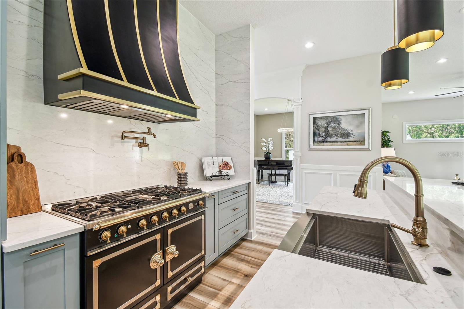 Image 11 of 73 For 13711 Lussier Lane
