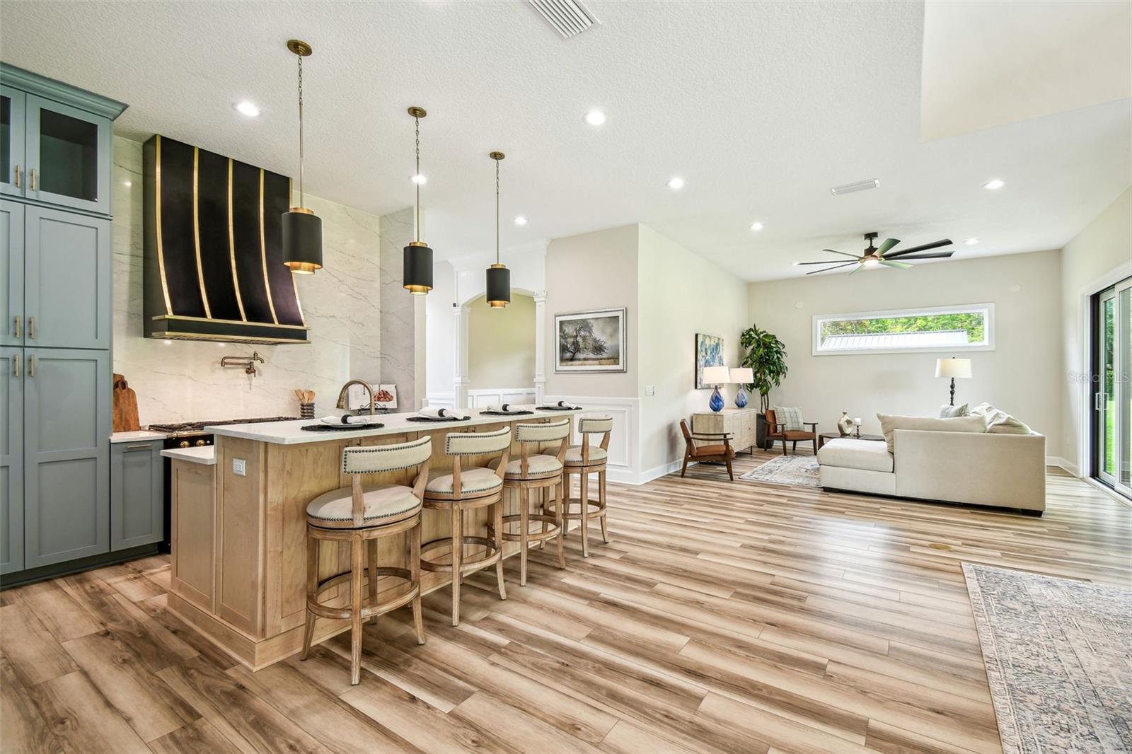 Image 13 of 73 For 13711 Lussier Lane