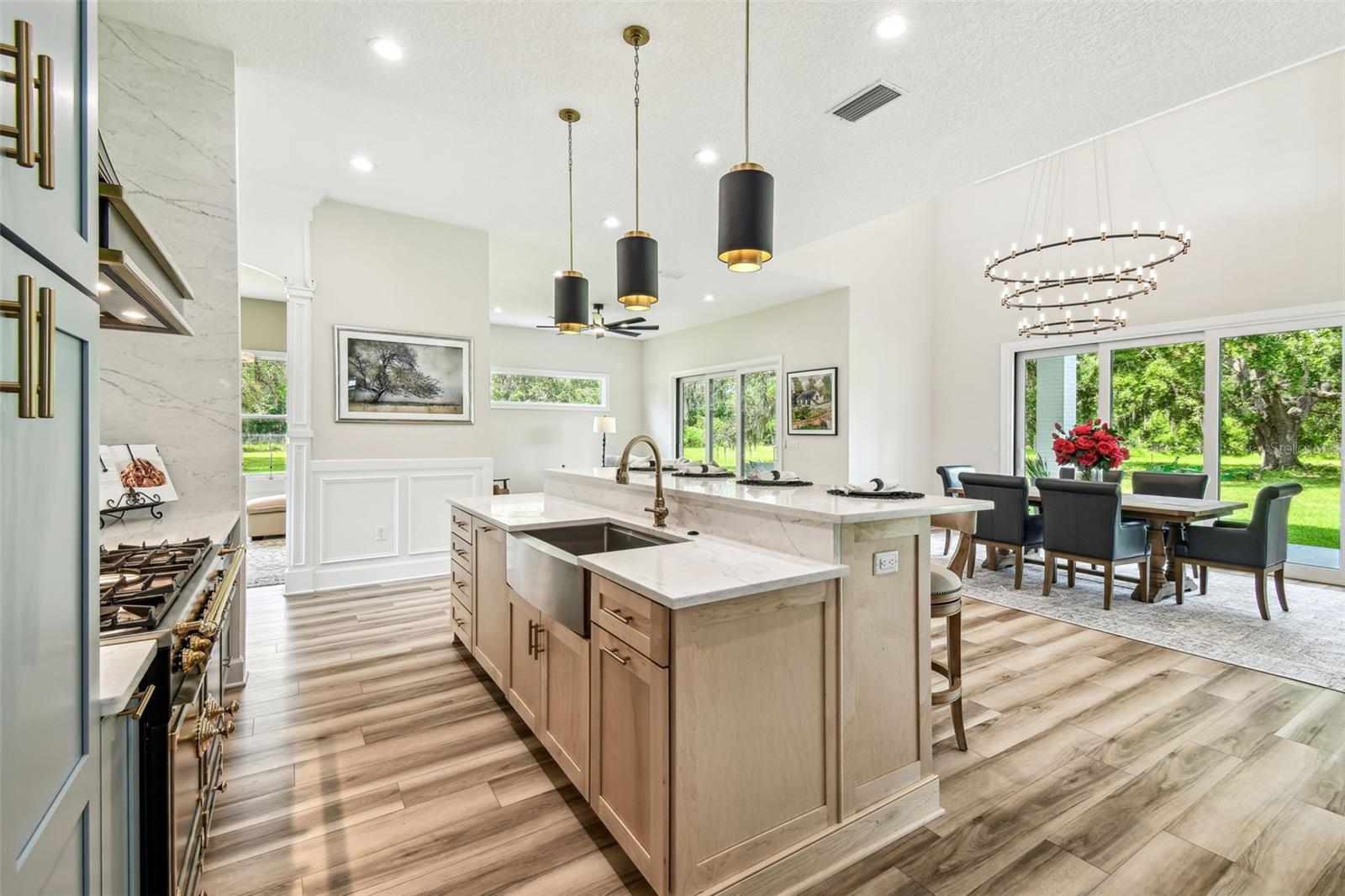 Image 15 of 73 For 13711 Lussier Lane