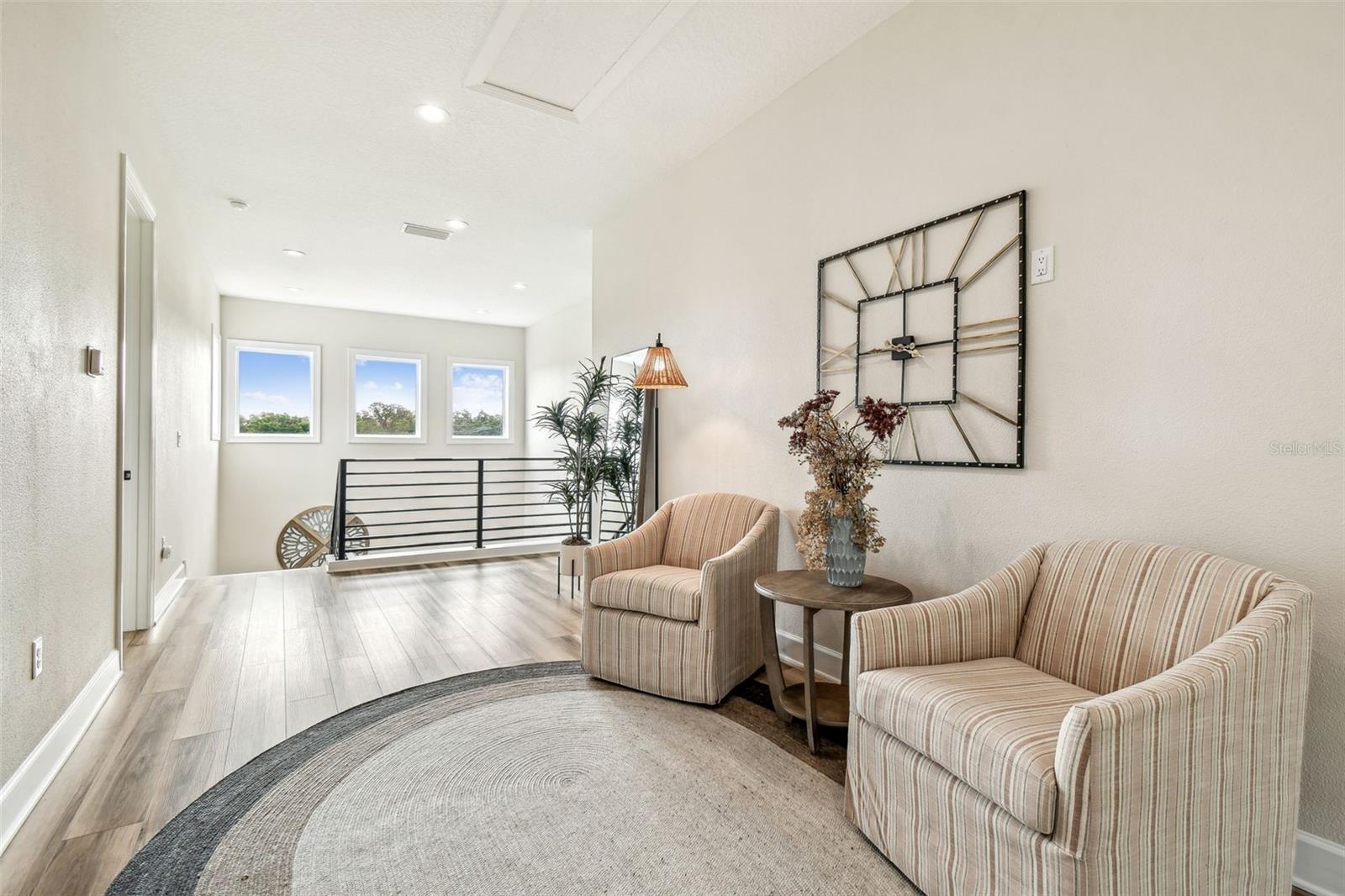 Image 30 of 73 For 13711 Lussier Lane