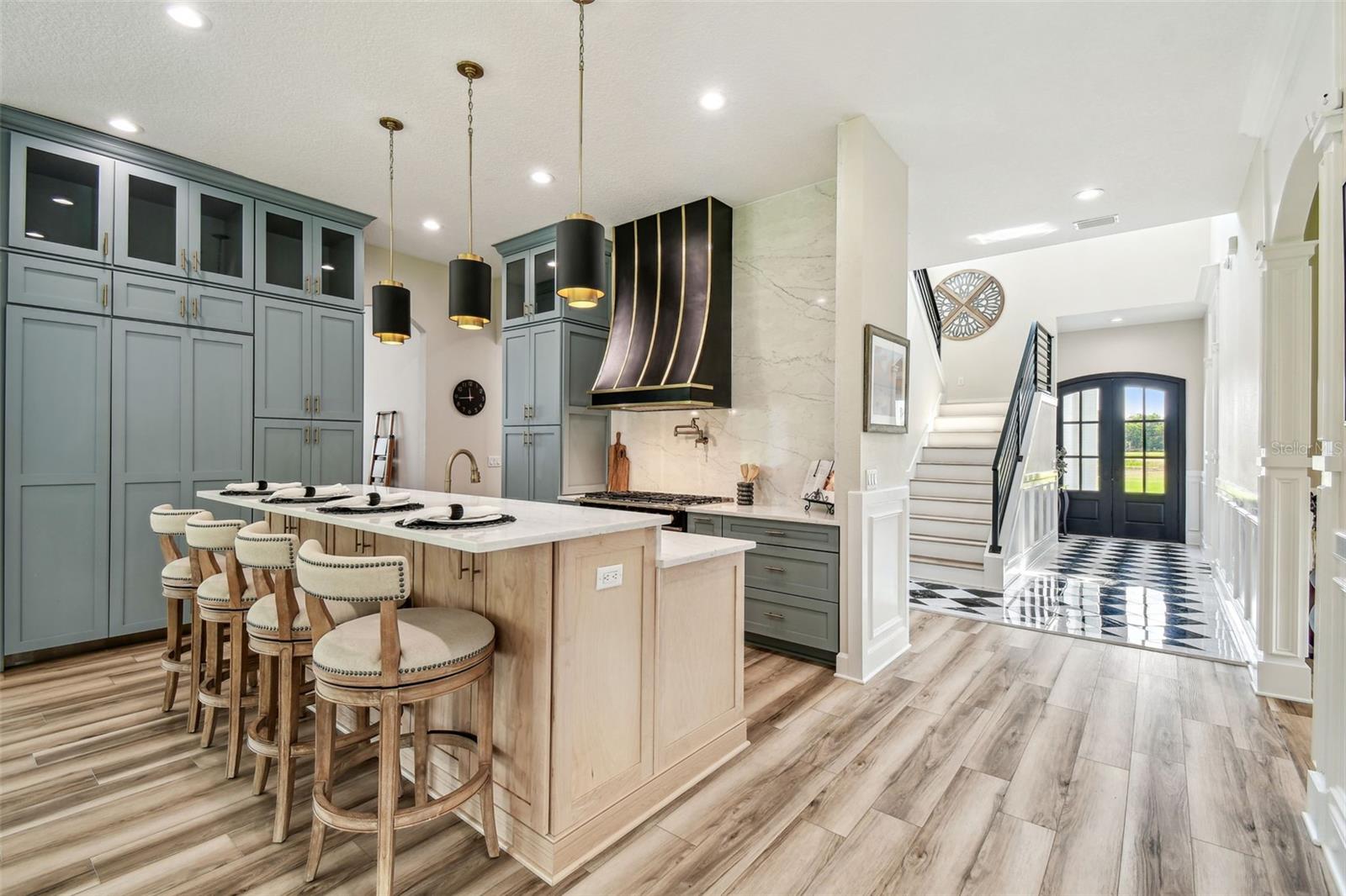 Image 9 of 73 For 13711 Lussier Lane