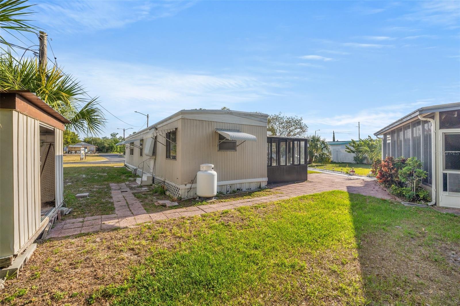 Image 7 of 19 For 4150 66th Street N 1