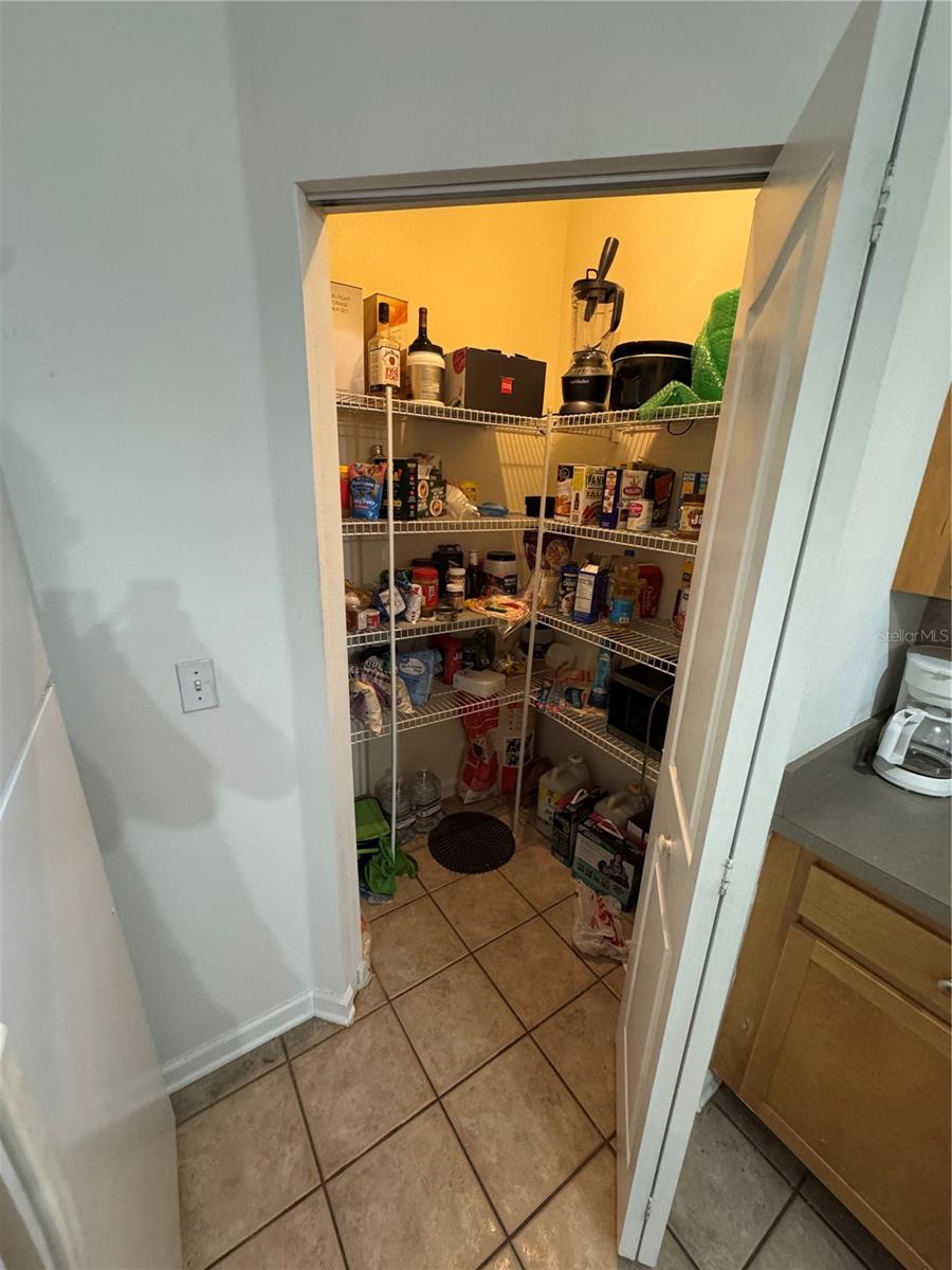 Listing photo id 11 for 4207 Dale Mabry Highway 6213