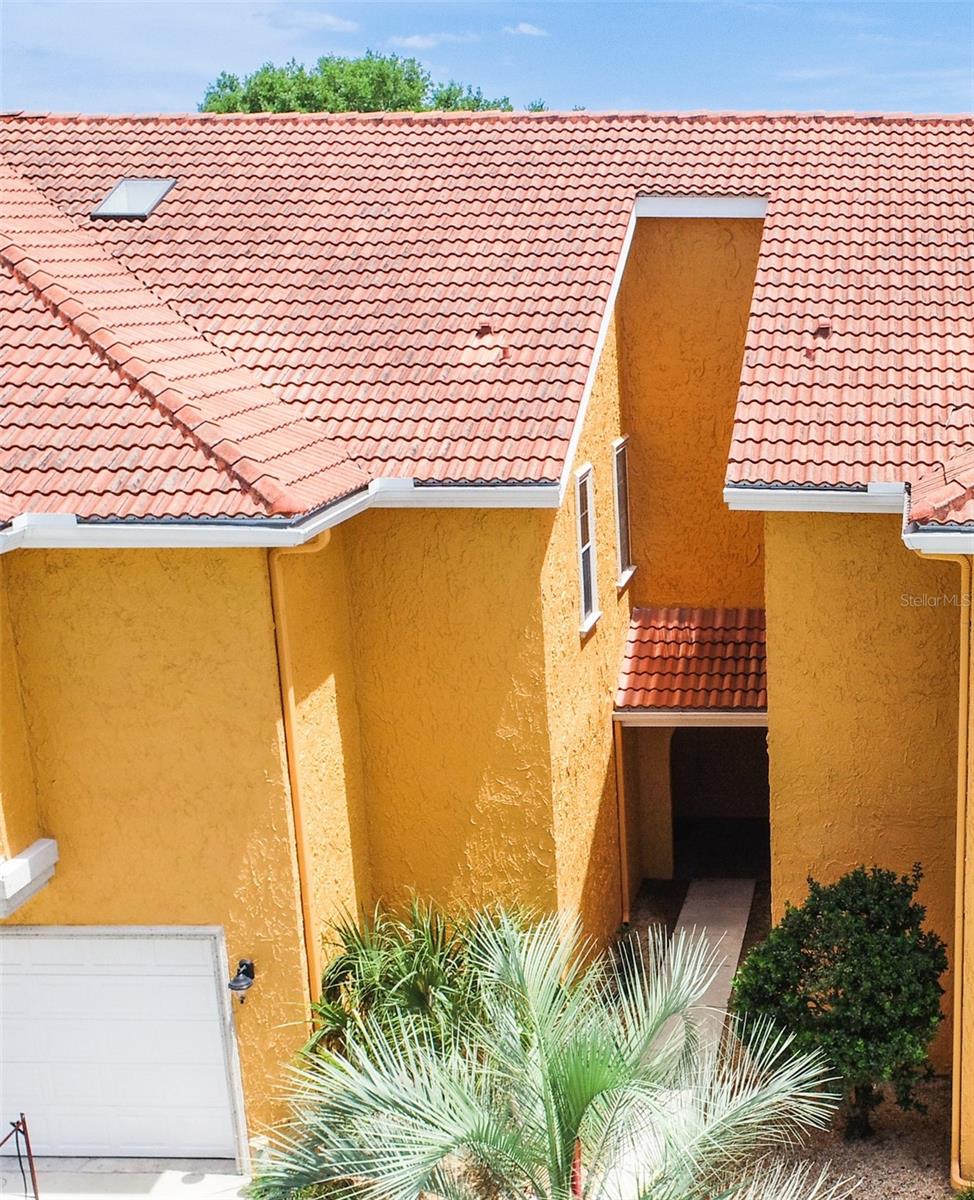 Listing photo id 0 for 6806 Sombras Way