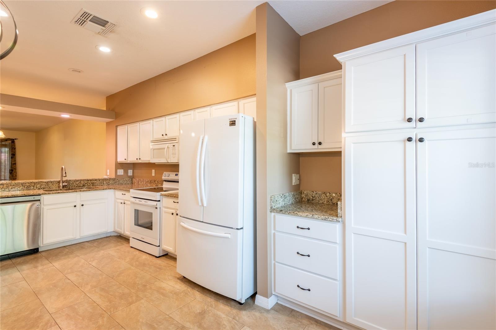 Image 10 of 45 For 19025 Callaway Court