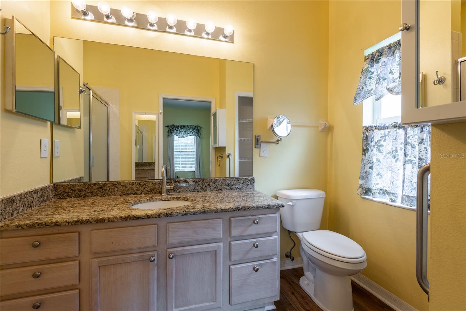 Image 20 of 45 For 19025 Callaway Court