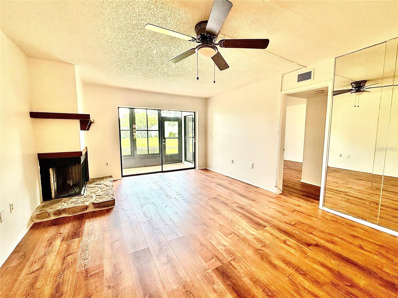 Image 13 of 48 For 141 Lakeside Drive