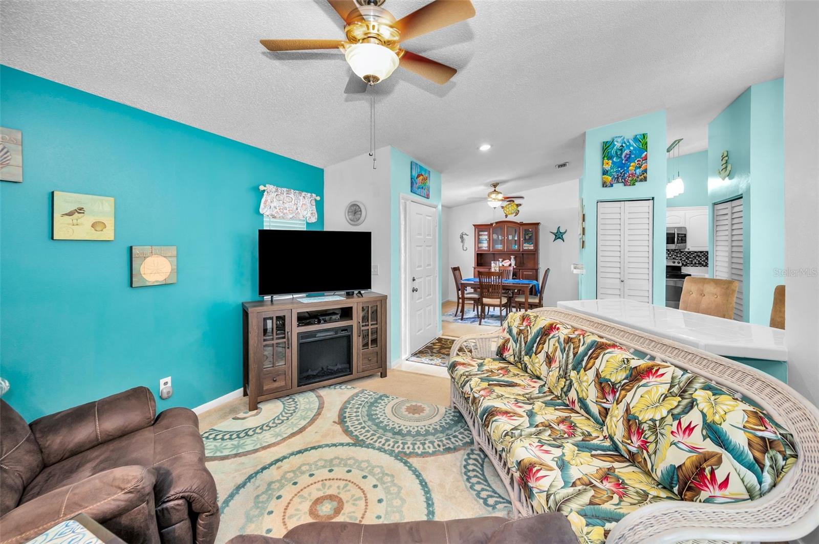 Image 15 of 62 For 300 Florida Avenue 200j