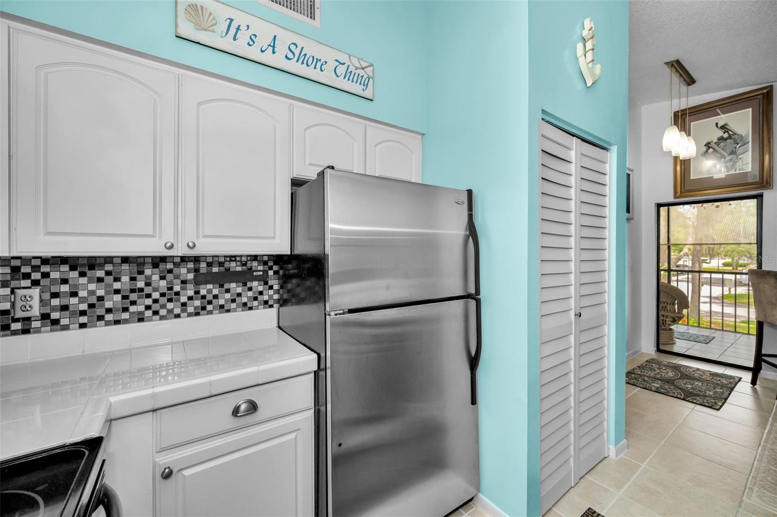 Image 21 of 62 For 300 Florida Avenue 200j