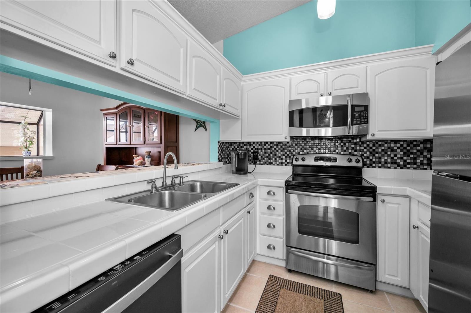 Image 23 of 62 For 300 Florida Avenue 200j