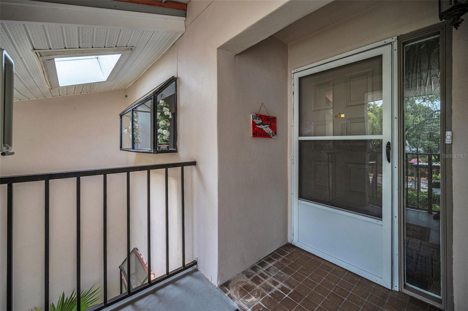 Image 7 of 62 For 300 Florida Avenue 200j