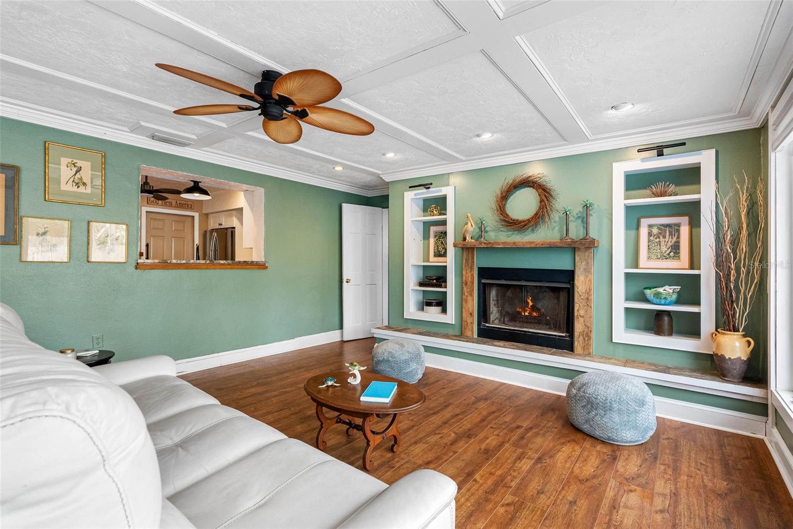 Listing photo id 34 for 5166 39th Street S