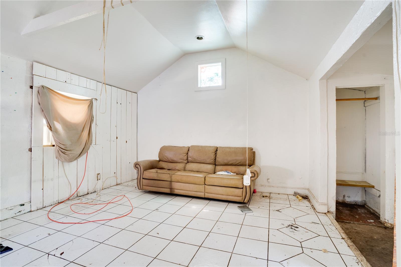 Image 7 of 23 For 3212 56th Avenue N