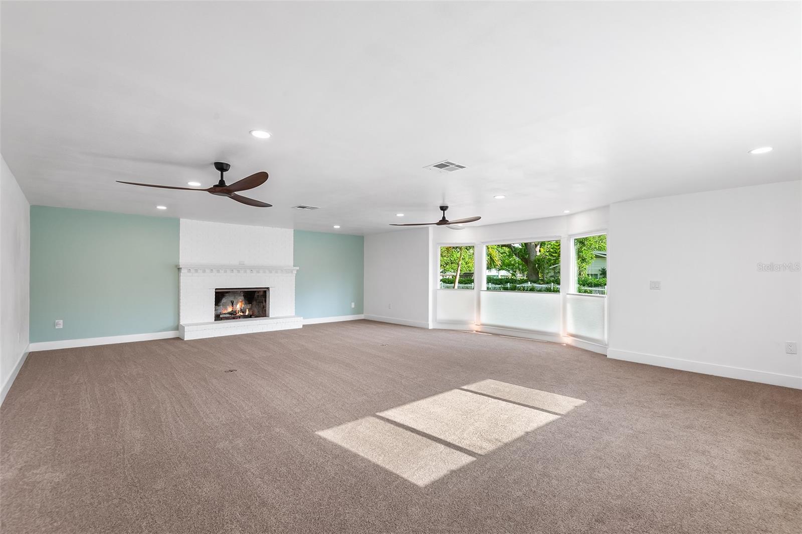 Image 6 of 50 For 3417 1st Avenue W