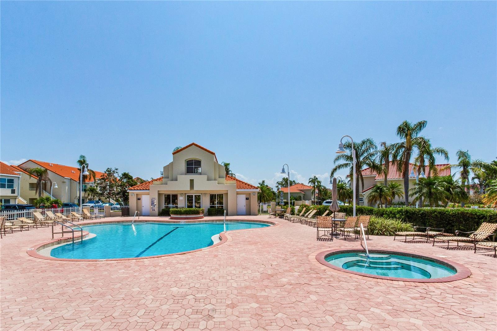 Image 44 of 58 For 6171 Bahia Del Mar Boulevard 216
