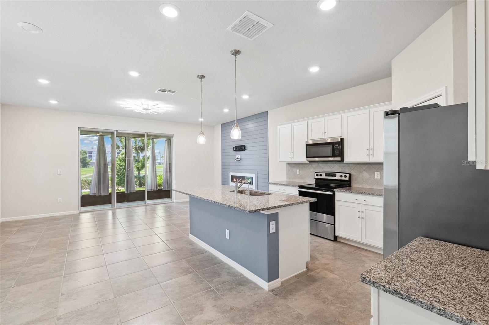 Image 7 of 41 For 5481 Elmview Crossing