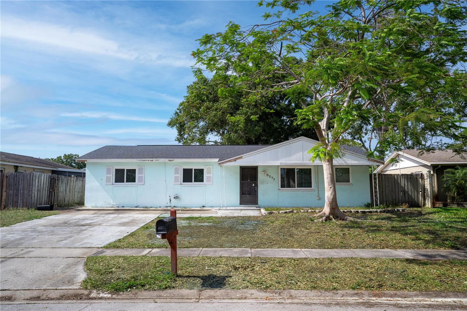 Details for 8277 82nd Avenue N, LARGO, FL 33777
