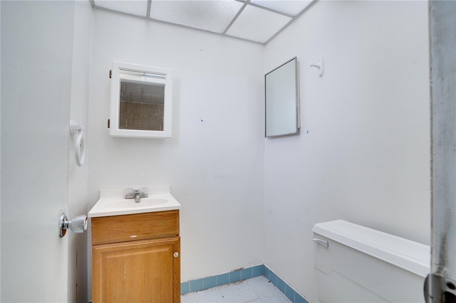 Image 15 of 35 For 8277 82nd Avenue N