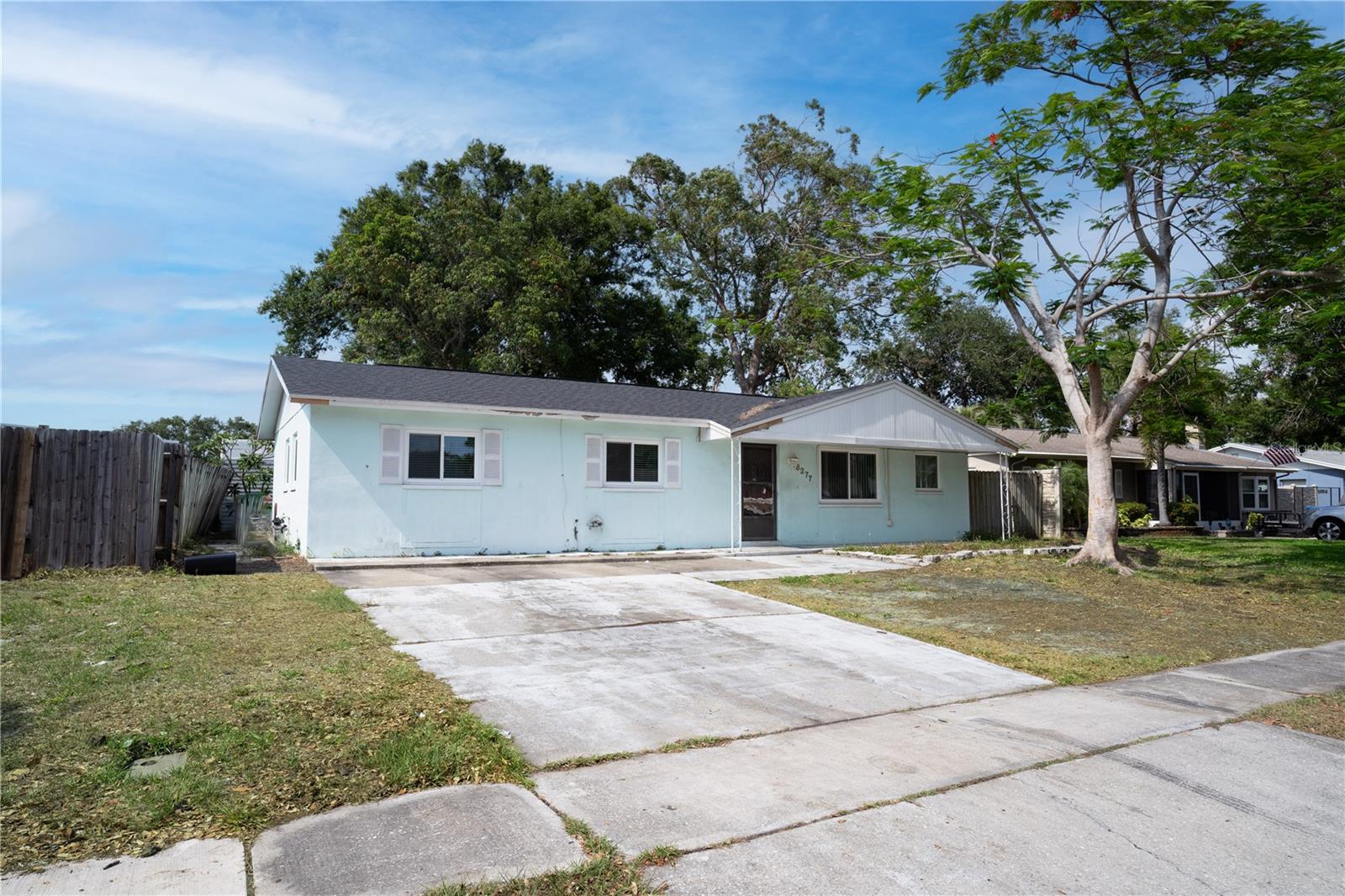 Image 3 of 35 For 8277 82nd Avenue N