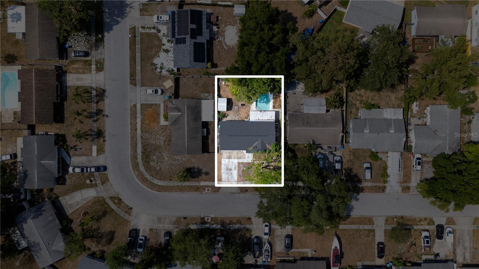 Image 31 of 35 For 8277 82nd Avenue N