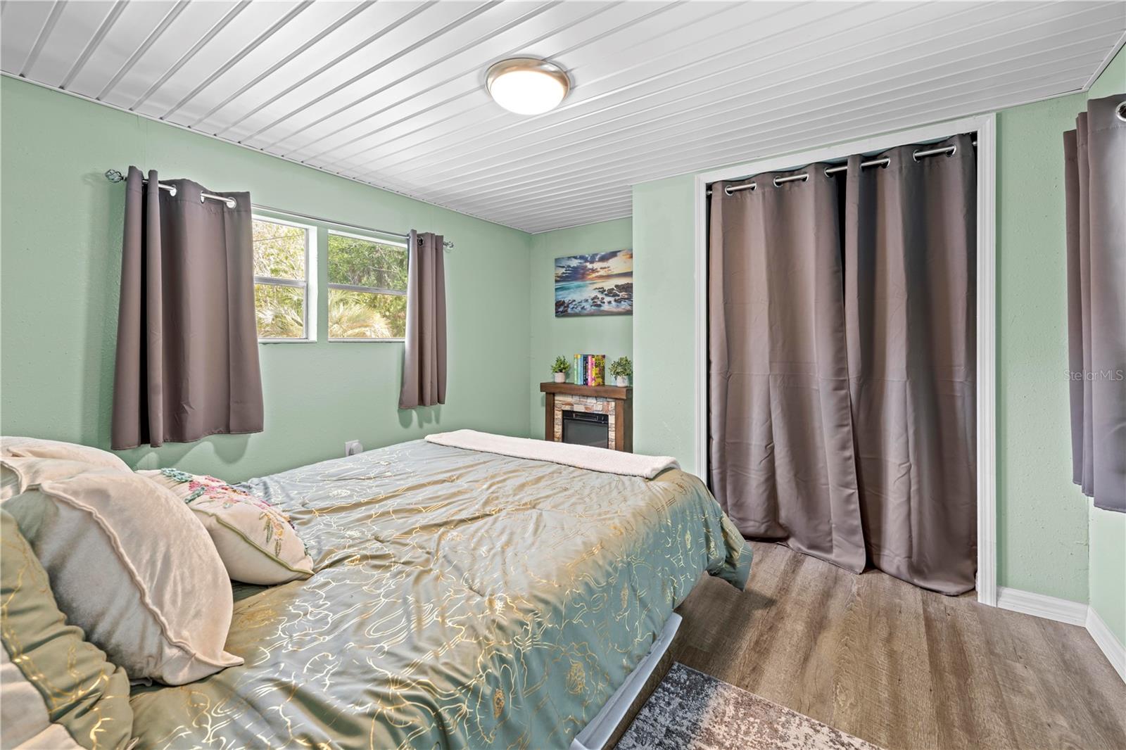 Image 30 of 59 For 6380 Richard Drive