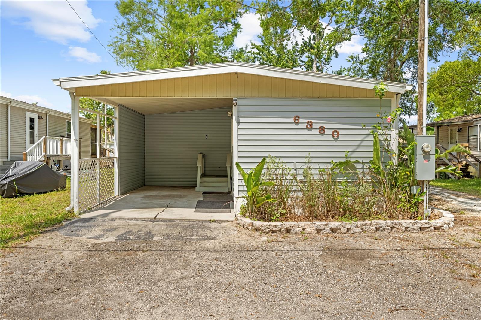 Image 4 of 59 For 6380 Richard Drive