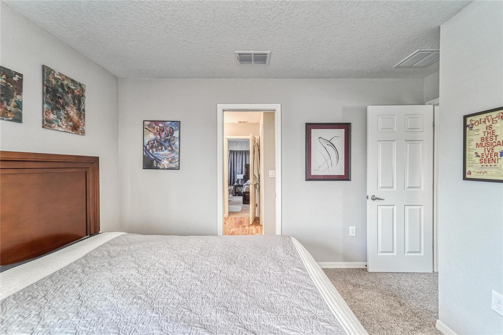Image 18 of 30 For 13822 Harvestwood Lane