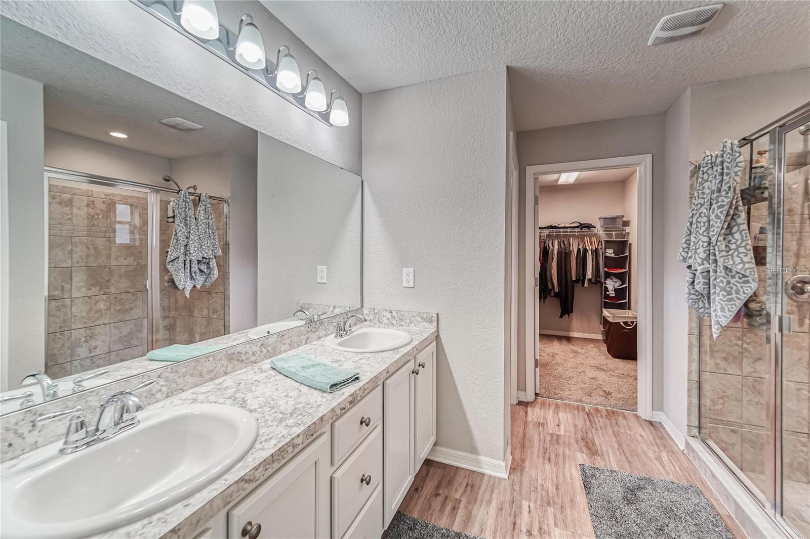 Image 21 of 30 For 13822 Harvestwood Lane
