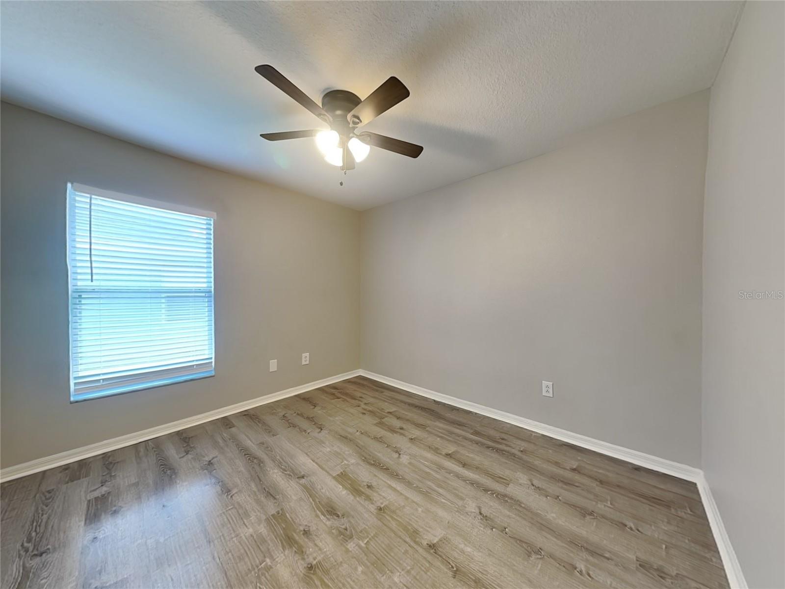 Image 15 of 23 For 5547 Braddock Drive