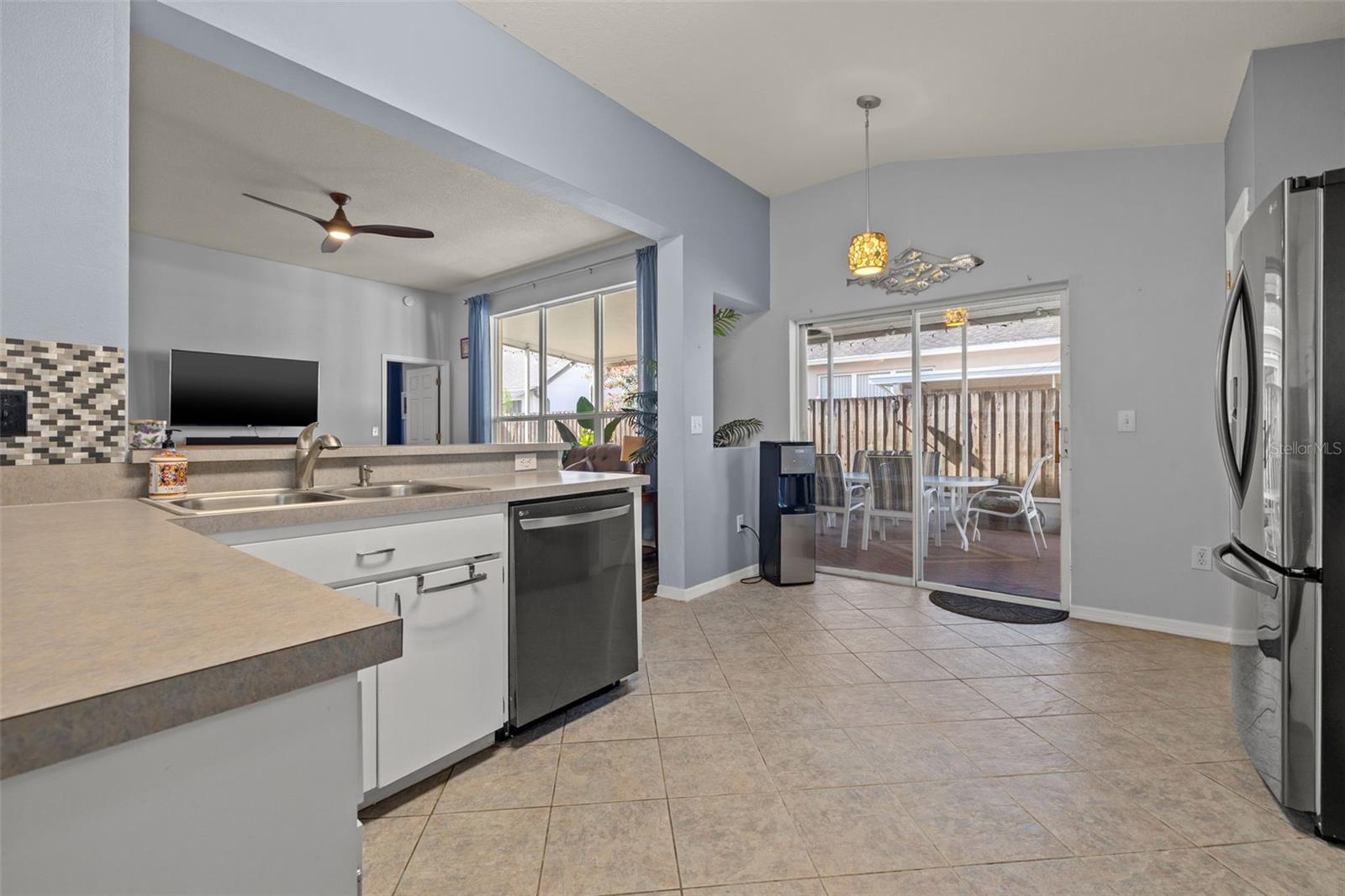 Image 12 of 39 For 8840 Cypress Hammock Drive