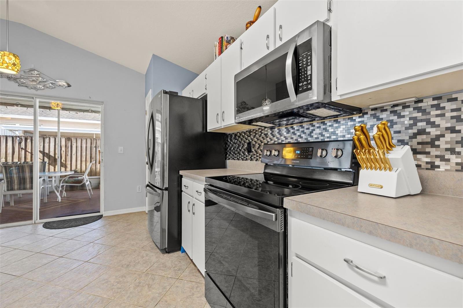 Image 15 of 39 For 8840 Cypress Hammock Drive
