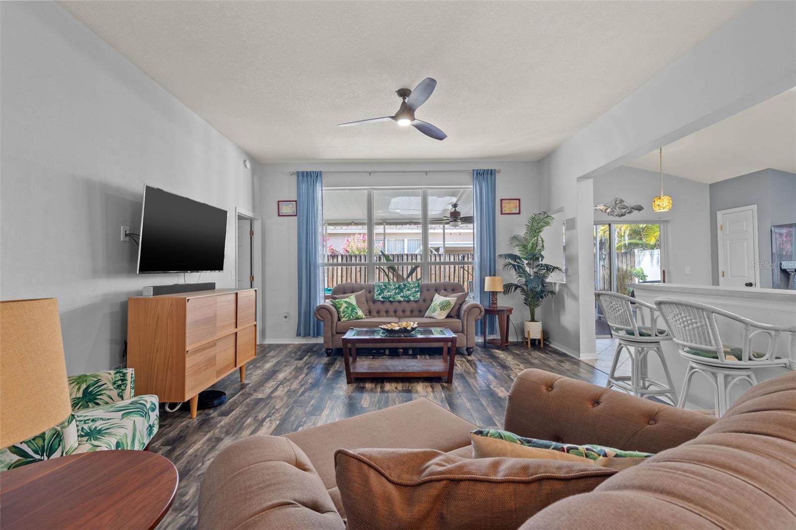 Image 4 of 39 For 8840 Cypress Hammock Drive