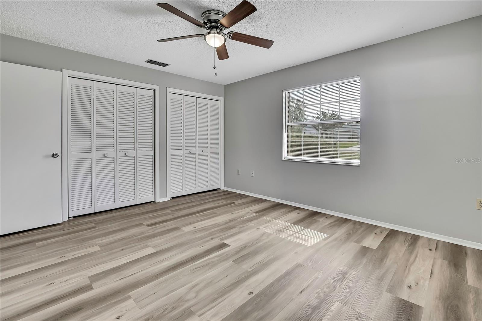 Image 18 of 39 For 2453 Keeport Drive