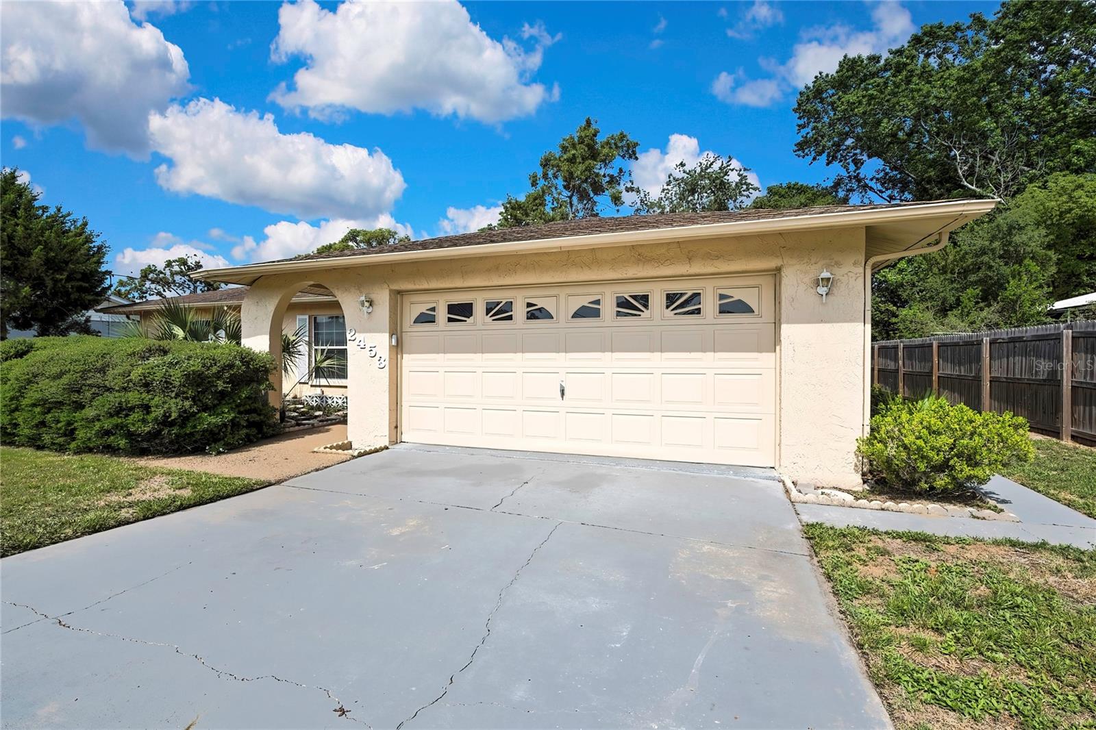 Image 38 of 39 For 2453 Keeport Drive