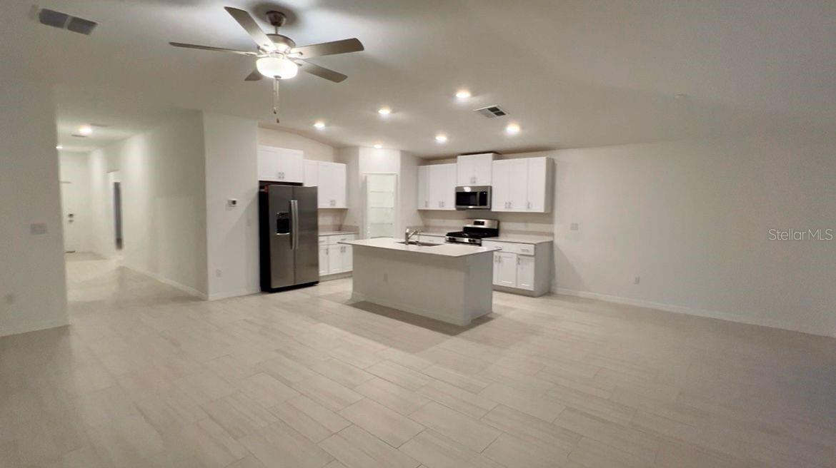 Image 13 of 13 For 8917 Little Bluestem Drive