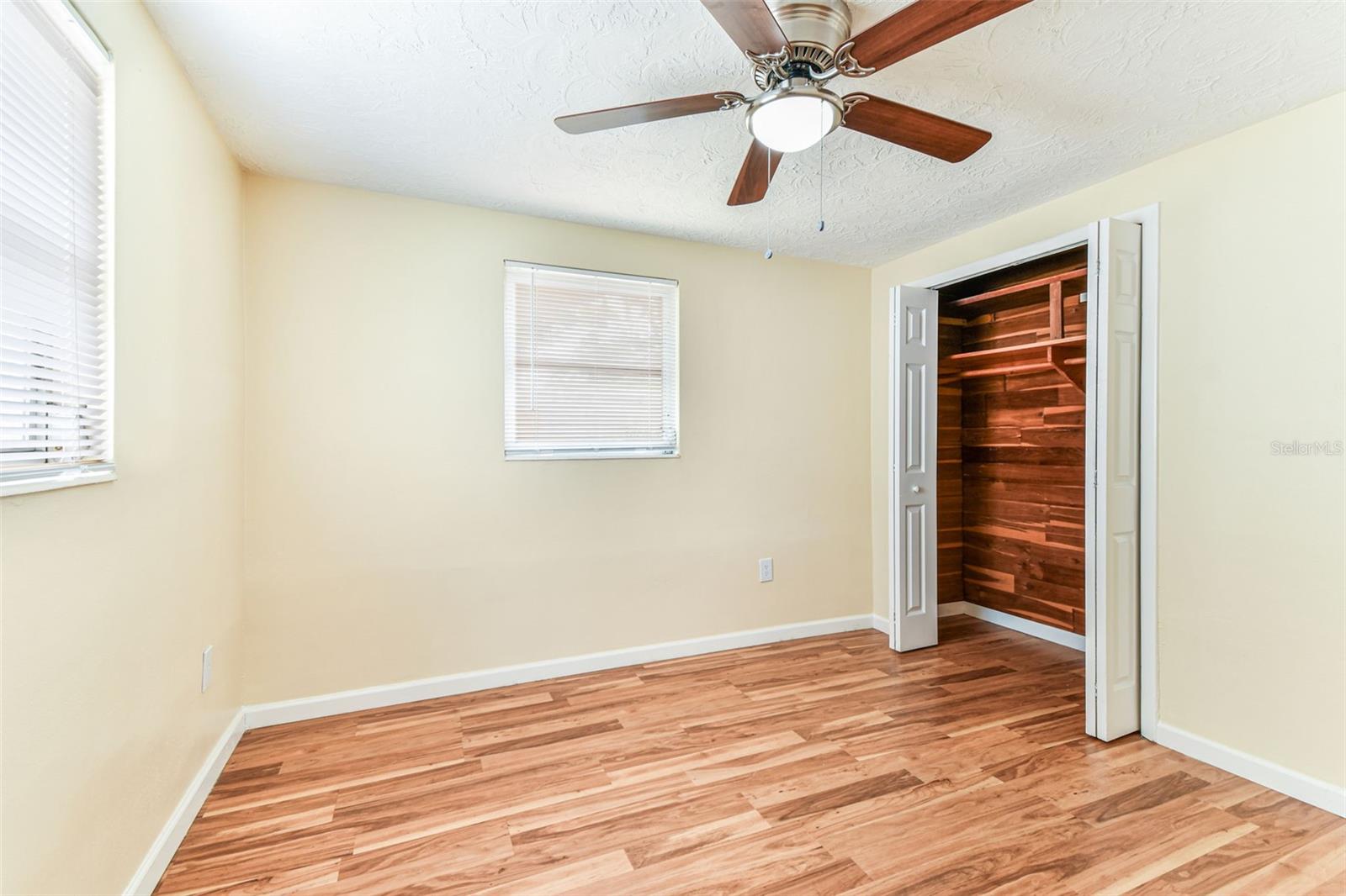 Image 13 of 61 For 5033 Tammy Lane