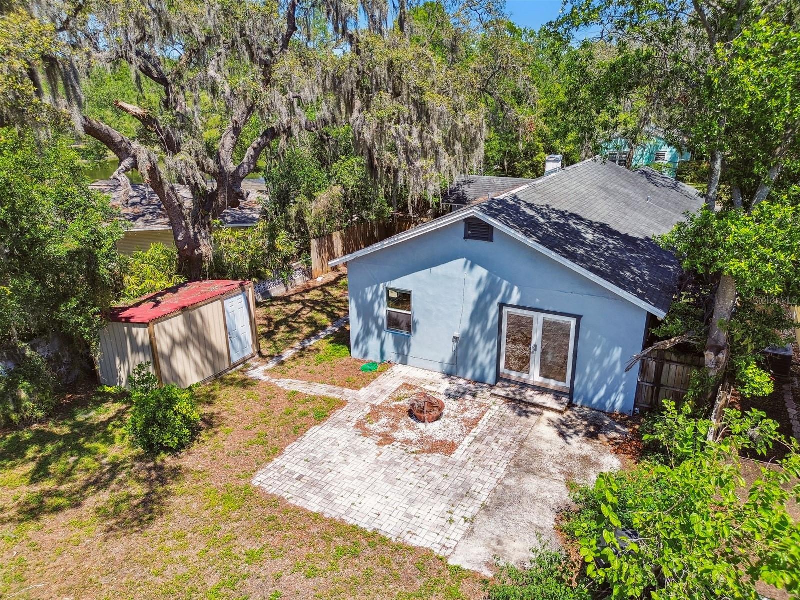 Image 17 of 58 For 5806 9th Street