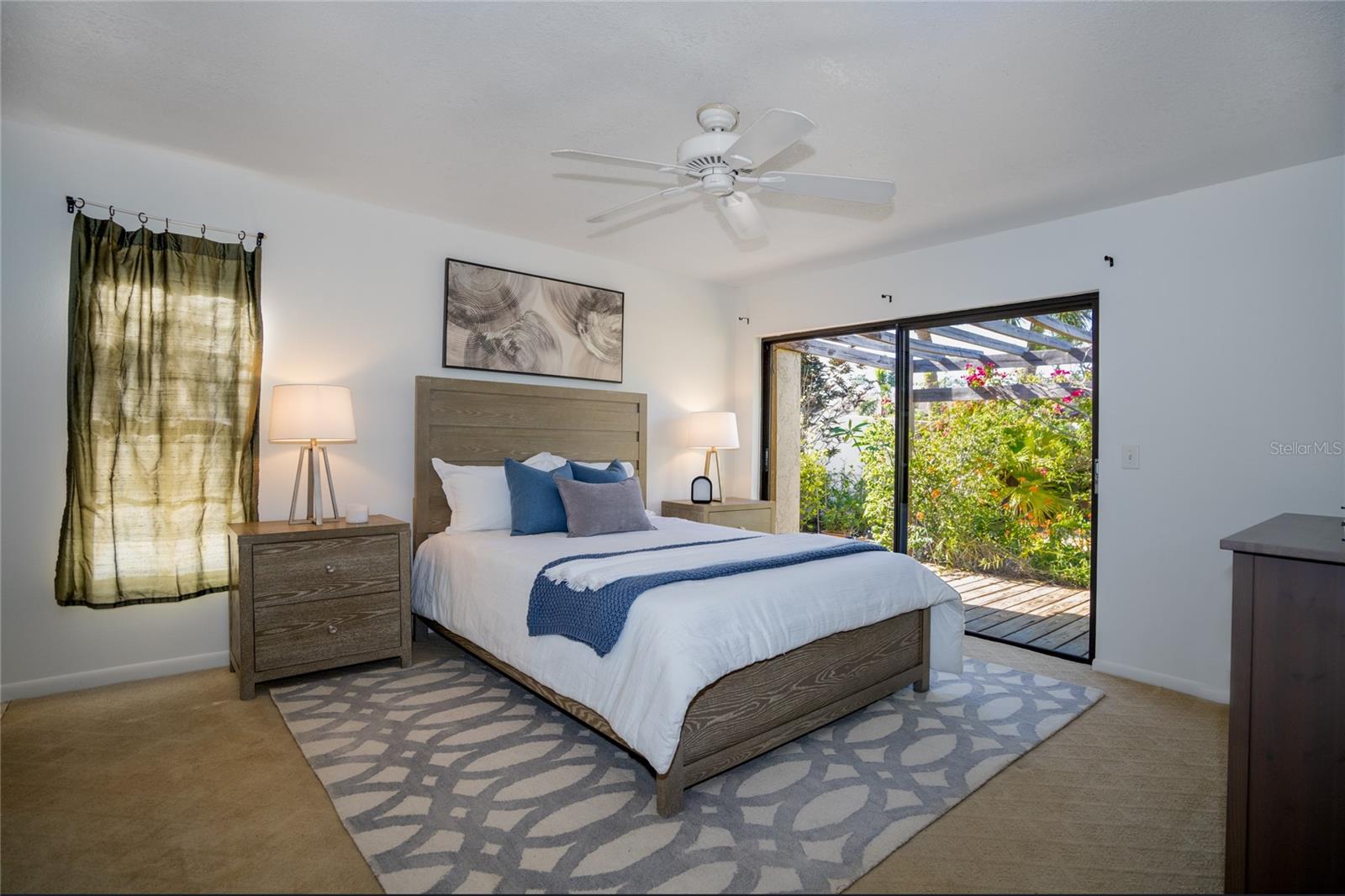 Image 18 of 29 For 13511 Avista Drive