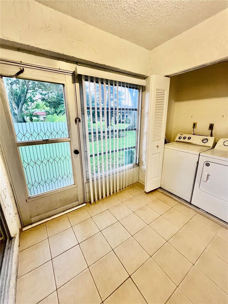 Image 16 of 22 For 601 Hercules Avenue 1304