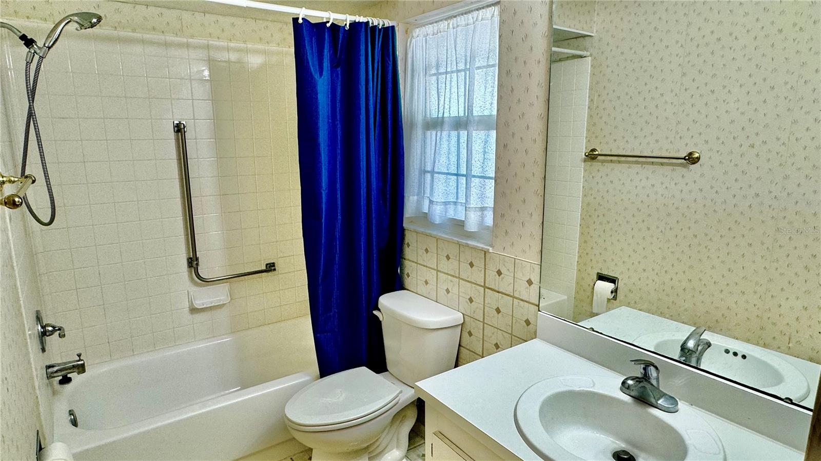 Image 8 of 14 For 601 Hercules Avenue 1304