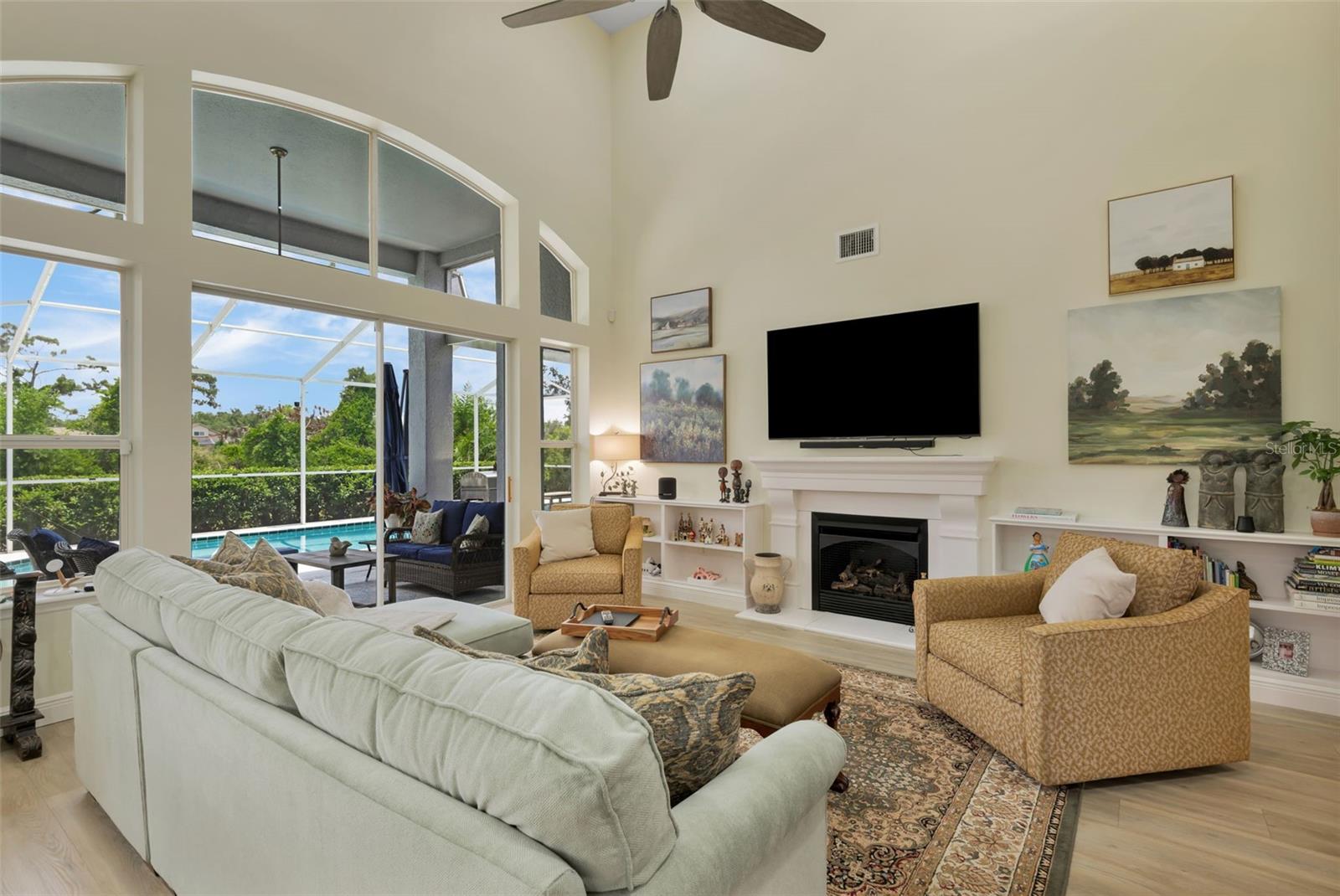Image 18 of 69 For 18107 Sugar Brooke Drive