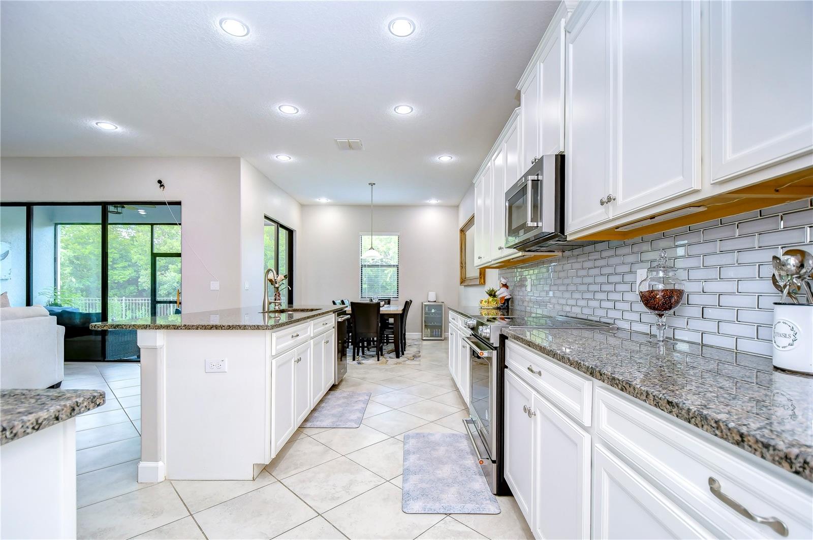 Image 15 of 55 For 31470 Fairhill Drive