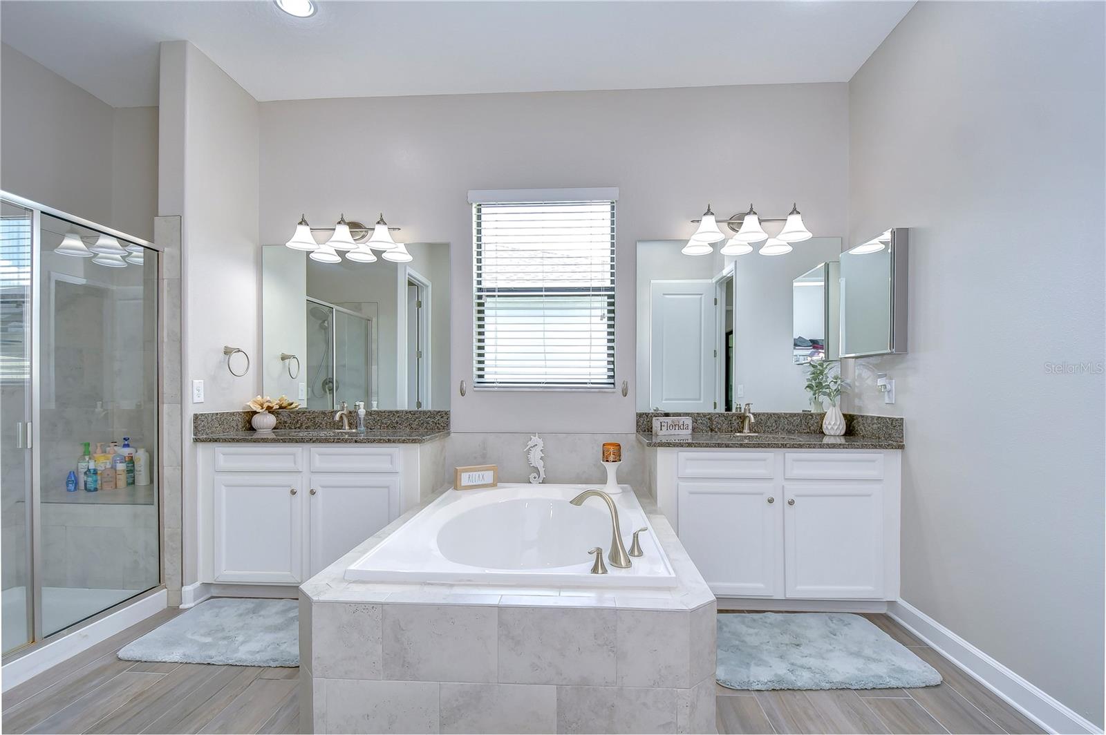 Image 35 of 55 For 31470 Fairhill Drive