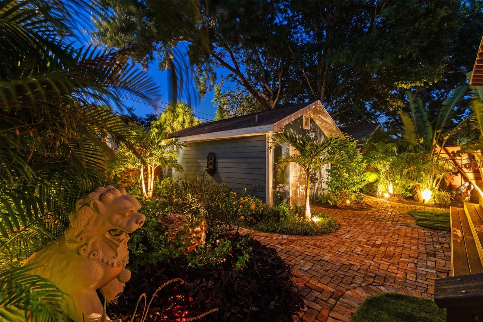 Image 6 of 12 For 135 12th Avenue Ne