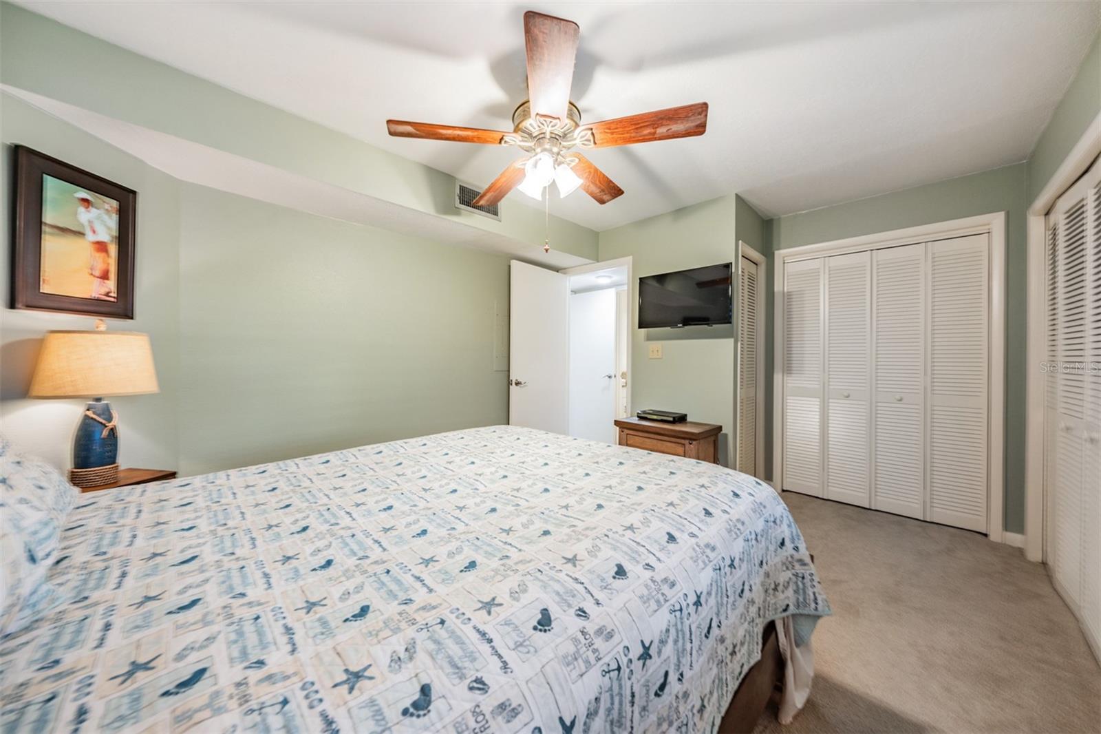Image 21 of 62 For 11440 Harbor Way 5009