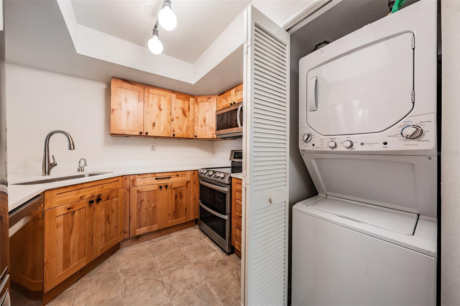 Image 47 of 62 For 11440 Harbor Way 5009