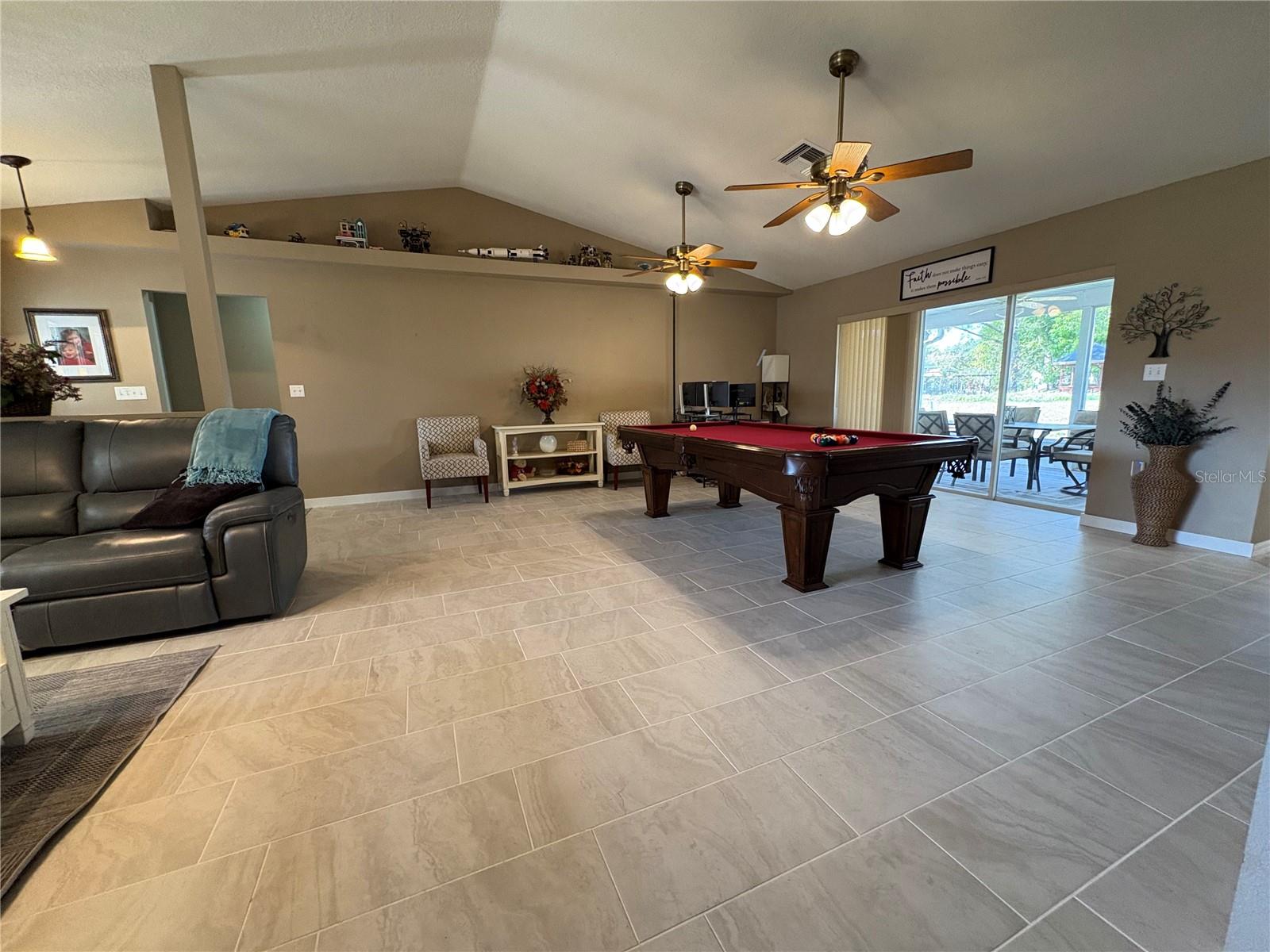 Image 5 of 24 For 22941 Leafwood Court