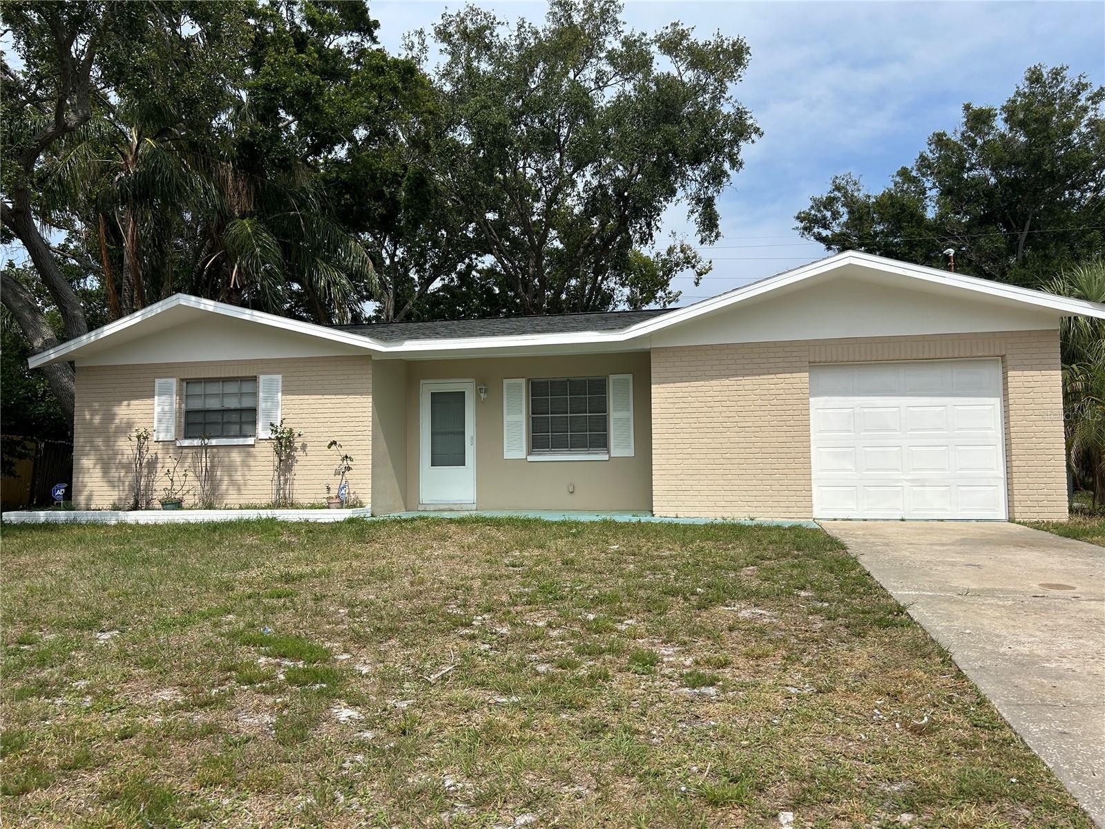 Details for 2075 Plateau Road, CLEARWATER, FL 33755